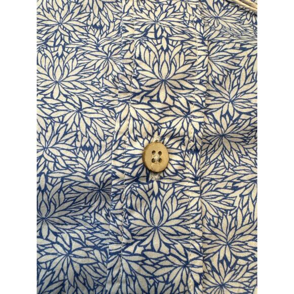 (New) Faherty Button Up Short Sleeve Shirt Blue/White Pattern - Men’s Size M - Picture 3 of 8